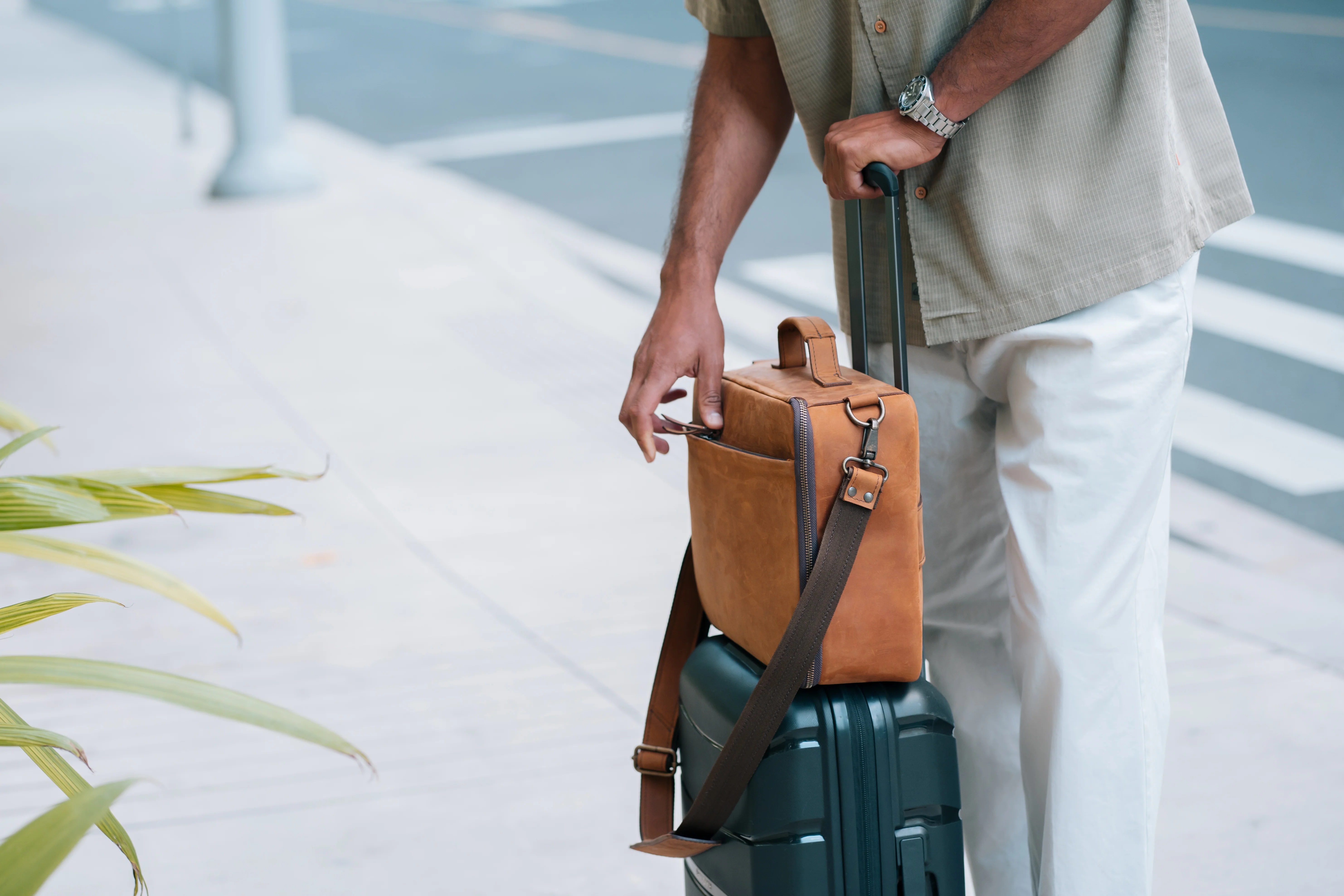 Leather CPAP Travel Bag - Image 21